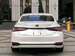 Lexus ES 260 Excellence Edition - ფოტო 7