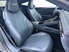 Aston Martin DB12 4.0T V8 - фото 8