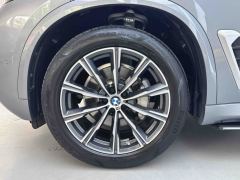 BMW X5 xDrive30Li Deluxe VersionM - ფოტო 12