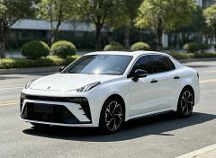 Lynk & Co 03 2.0T T5 2WDPlus 5 - ფოტო 1