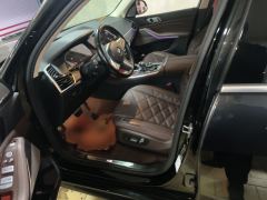 BMW X5 xDrive30Li Deluxe VersionM - ფოტო 11
