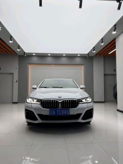 BMW 5 Series Facelift 525Li M Sport Package - фото 2