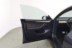 Tesla Model Y 615km Performance High-Performance AWD Version - фото 11