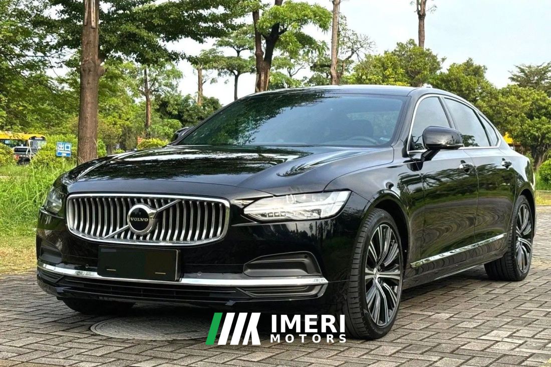 Volvo S90 B5 Intelligent Luxury Edition - ავტომობილი ჩინეთიდან