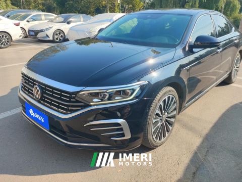 2022 Volkswagen Passat 330TSI Prestige Edition - автомобиль из Китая