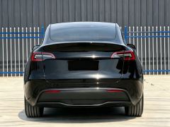 Tesla Model Y 719km Long Range AWD - photo 8