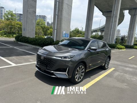 2021 Changan UNI-K 2.0T 2WDPremium Version - автомобиль из Китая