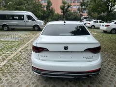 Volkswagen Jetta 300TSI Edition - ფოტო 4