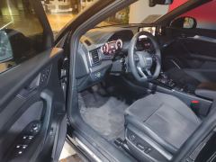 Audi Q5L Sportback Facelift 40 TFSI Luxury - фото 12