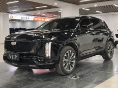 Cadillac XT5 2.0T Platinum - фото 1