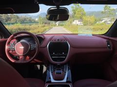 Aston Martin DBX 3.0T Straight-Six - photo 10