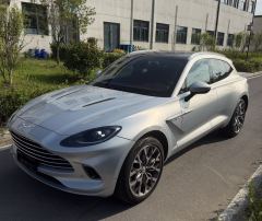 Aston Martin DBX 3.0T Straight-Six - photo 2