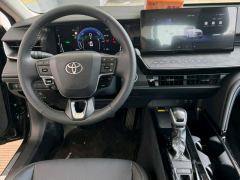 Toyota Camry Dual-Engine 2.0HXS Glorious Edition - фото 8