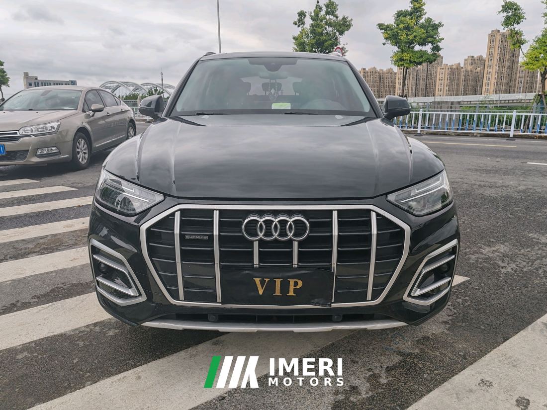 Audi Q5L 40 TFSI Luxury Dynamic - ავტომობილი ჩინეთიდან