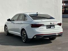 Volkswagen Jetta 300TSI Edition - ფოტო 4