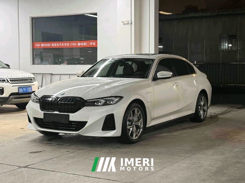 BMW i3 eDrive 35 L - car from China
