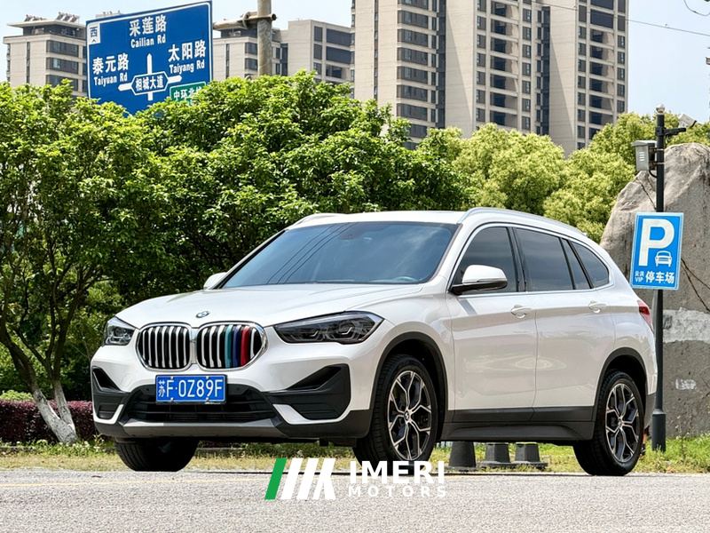 BMW X1 sDrive25Li Premier - автомобиль из Китая