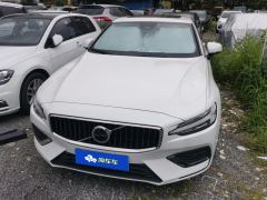 Volvo S60 B4 Smart Luxury Edition - фото 3