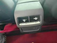 Cadillac XT5 2.0T Luxury - ფოტო 12