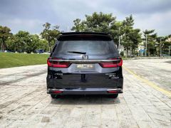 Honda Odyssey 2.0L Sharp Luxury Edition 7-seater - фото 8