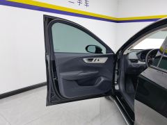 Hongqi E-QM5 500km Travel Edition - ფოტო 12