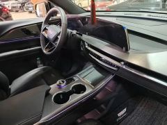 Cadillac XT5 2.0T Platinum - ფოტო 14