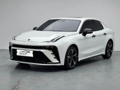 Lynk & Co 03 1.5T 2WDPlus 5 - ფოტო 1