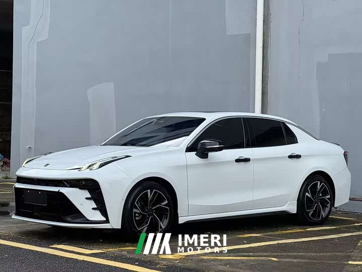 Lynk & Co 03 2.0TD DCT Halo