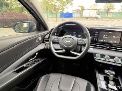 Hyundai Elantra 1.5L CVT Elite Edition - фото 14
