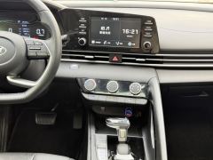 Hyundai Elantra 1.5L CVT Elite Edition - фото 16