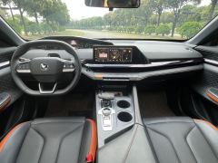 Changan UNI-V 1.5T Premium - ფოტო 14