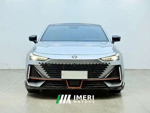 2022 Changan UNI-V 1.5T Dual Clutch Sport Edition - автомобиль из Китая