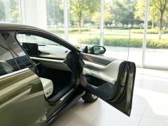 Buick Zhijing L7 BEV 702km Avia - ფოტო 10