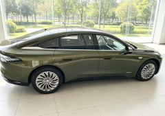 Buick Zhijing L7 BEV 702km Avia - ფოტო 4
