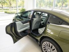 Buick Zhijing L7 BEV 702km Avia - ფოტო 7