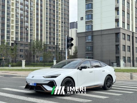 2025 Changan UNI-V 1.5T 500Bar High-Performance Sport Edition - автомобиль из Китая
