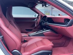 Porsche 911 Targa 4 3.0T - ფოტო 12