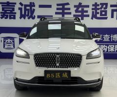Lincoln Adventurer 2.0T RWD Luxury Edition - ფოტო 2