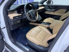 Lincoln Adventurer 2.0T RWD Luxury Edition - ფოტო 7