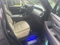 Toyota Alphard Dual-Engine 2.5L Prestige Edition - ფოტო 5