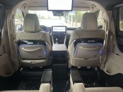 Toyota Alphard Dual-Engine 2.5L Prestige Edition - ფოტო 6
