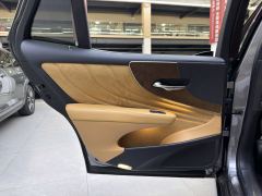 Lexus LS 500h Premium - ფოტო 3