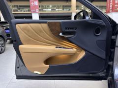 Lexus LS 500h Premium - ფოტო 4