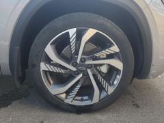 Geely Xingyue L 2.0T Automatic two-wheel drive Sky Edition - ფოტო 6
