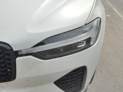 Volvo XC60 Plug-in Hybrid T8 Long Range Dynamic Edition - ფოტო 4
