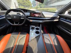 Changan UNI-V 1.5T Premium - ფოტო 14