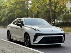 Lynk & Co 03 1.5T 2WDPro 5 - фото 3