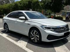 Volkswagen Jetta 200TSI Edition - photo 3