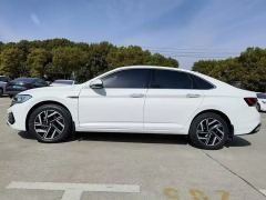 Volkswagen Jetta 200TSI Edition - photo 4