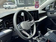 Volkswagen Jetta 200TSI Edition - photo 5